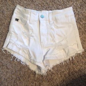 Juniors white KanCan cut off shorts size 0/23
